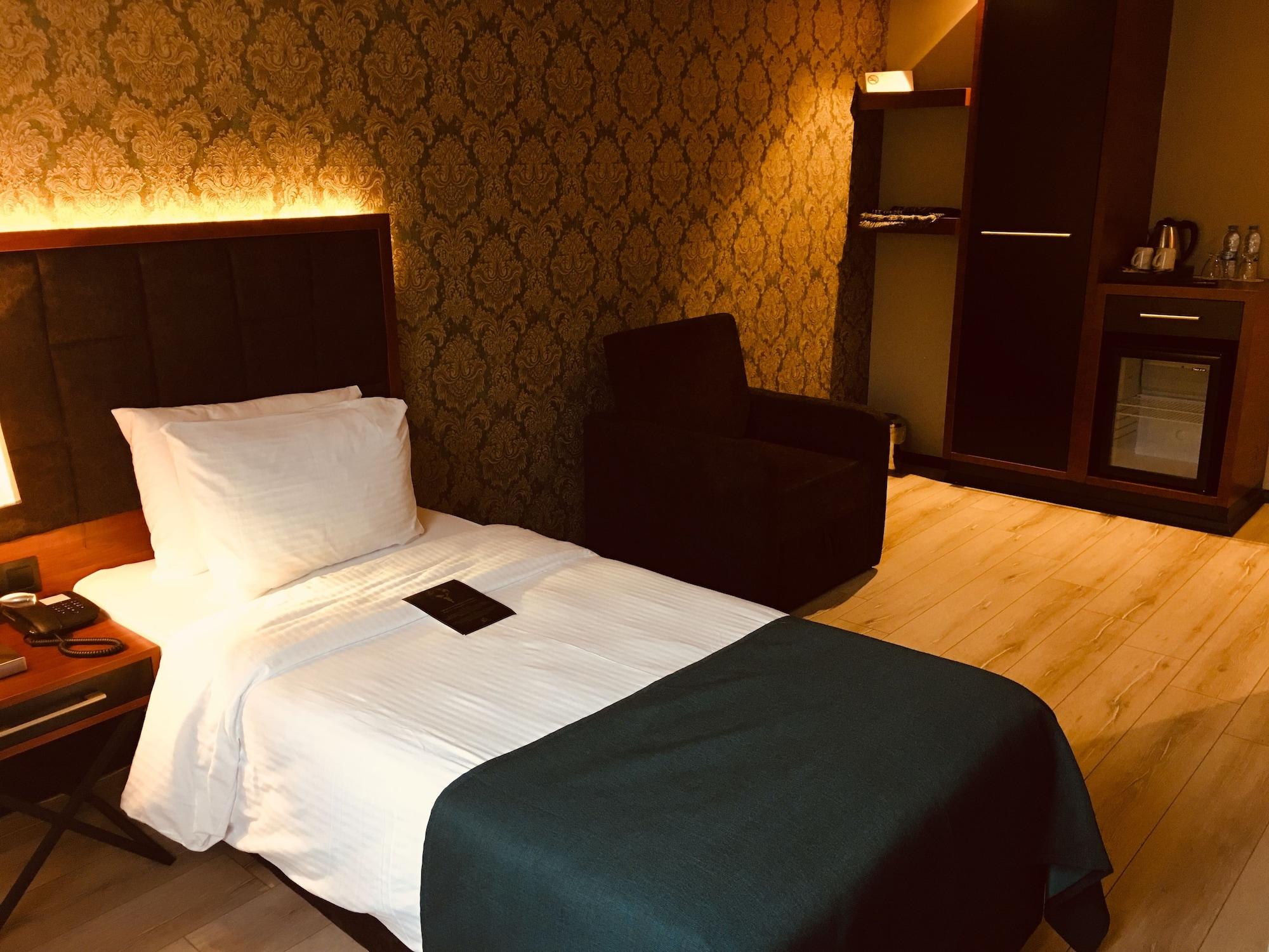 Grand Vaves Hotel Trabzon Buitenkant foto